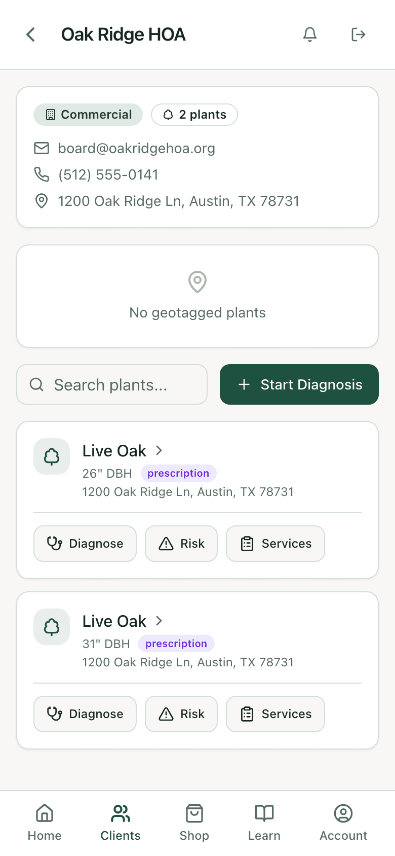 Client detail for Oak Ridge HOA with two Live Oaks, each with Diagnose, Risk, and Services buttons